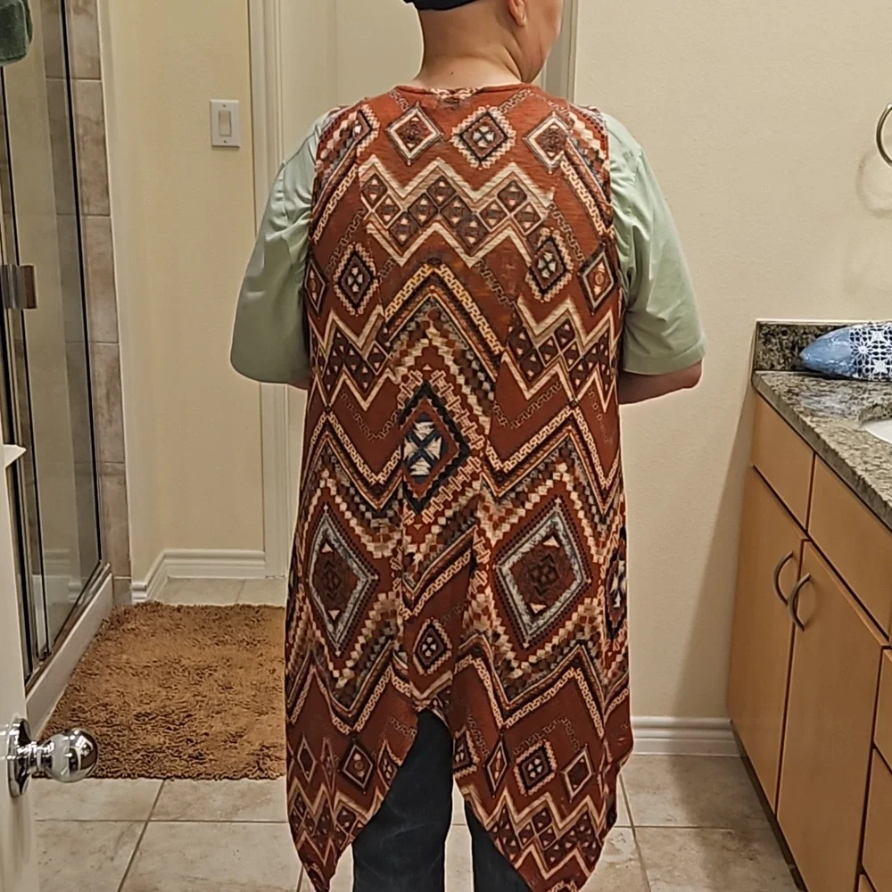 Cardigan - Picture 2 of 2